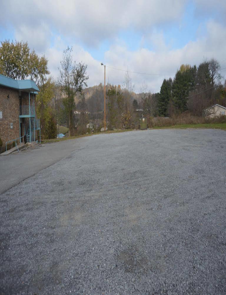 Budget Inn Of Tazewell County Pounding Mill Екстер'єр фото